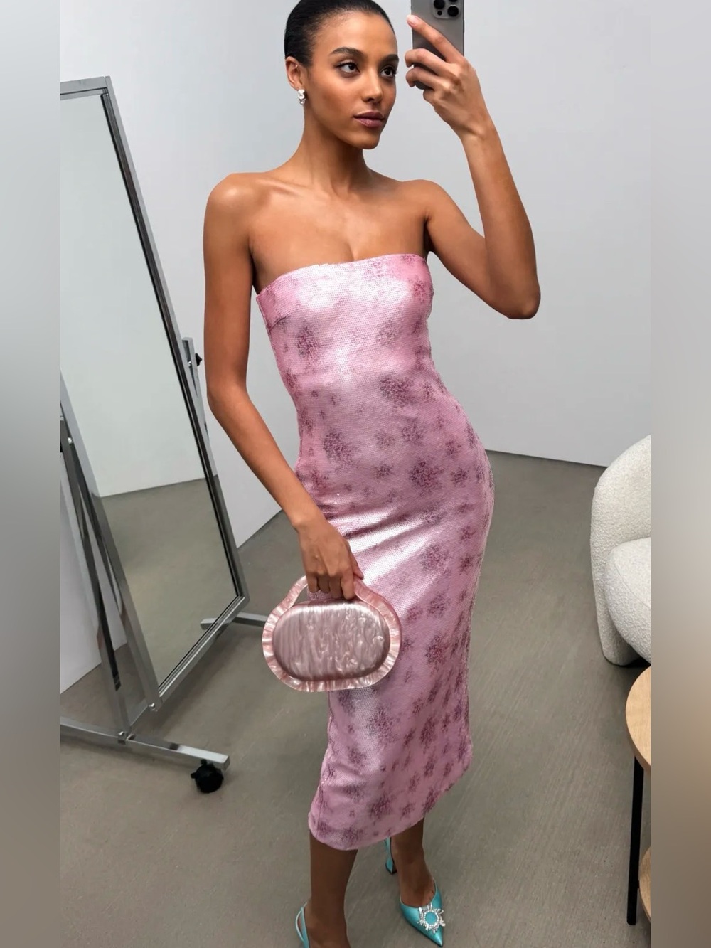 LoveShackFancy Stacia Sequin Dress
Strapless Pink Metallic Midi size 4 - Picture 3 of 14